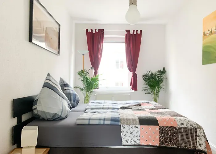 Citywohnung Mit Gartenzugang 什未林